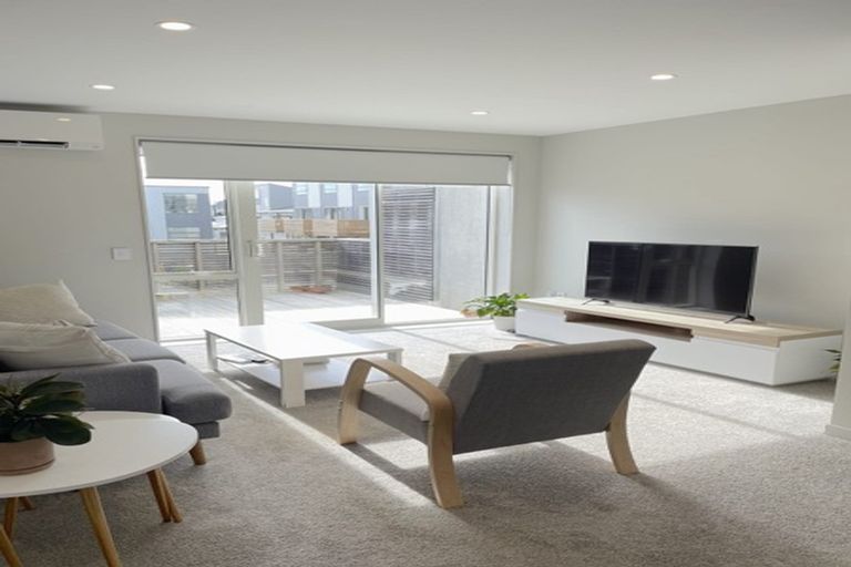 Photo of property in 10/31u Princess Terrace, Newtown, Wellington, 6021