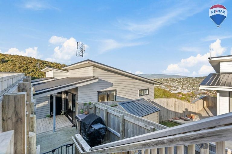 Photo of property in 18 Cathie Place, Karori, Wellington, 6012