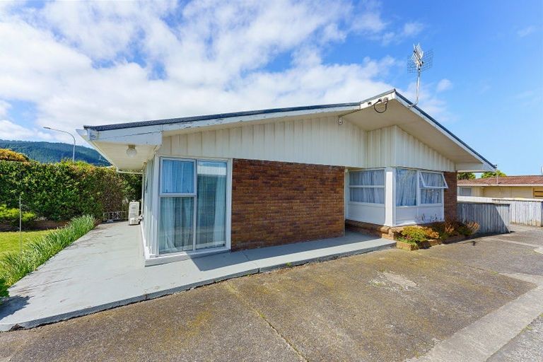 Photo of property in 47b Kapiti Road, Paraparaumu, 5032