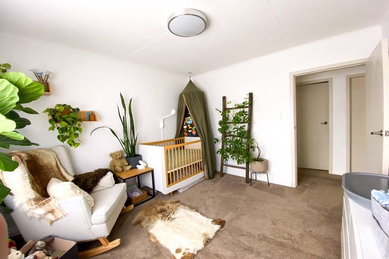 Photo of property in 30 Mamaku Street, Paraparaumu, 5032