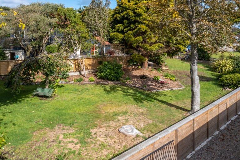 Photo of property in 8b Fiesta Grove, Raumati Beach, Paraparaumu, 5032