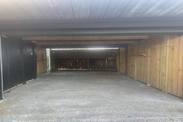 Photo of property in 40 Richards Avenue, Forrest Hill, Auckland, 0620