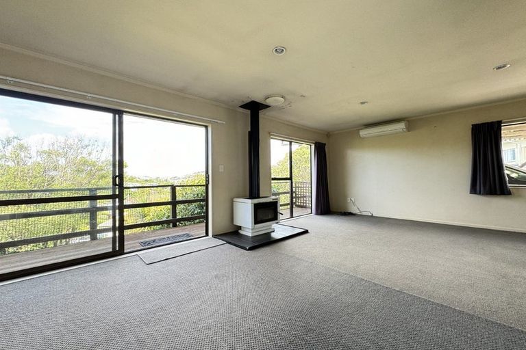 Photo of property in 169a Broderick Road, Johnsonville, Wellington, 6037