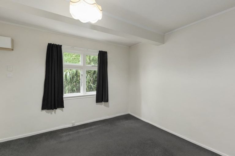 Photo of property in 23 Laura Avenue, Brooklyn, Wellington, 6021