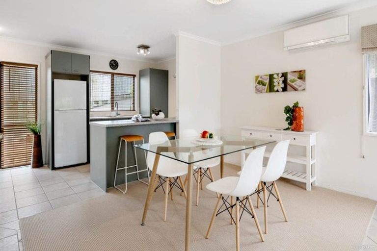 Photo of property in 5/55 Verbena Road, Birkdale, Auckland, 0626