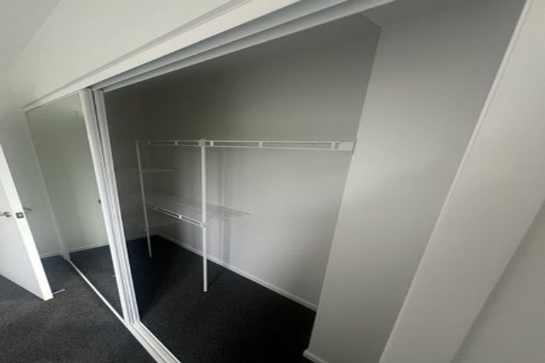 Photo of property in 14 Te Puketoka Lane, Mangere, 2022