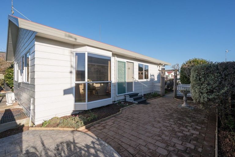 Photo of property in 19 Elmsdale Close, Richmond, 7020