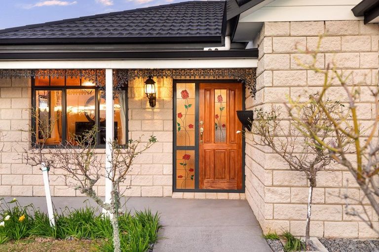 Photo of property in 2 Glenroy Place, Cambridge, 3434