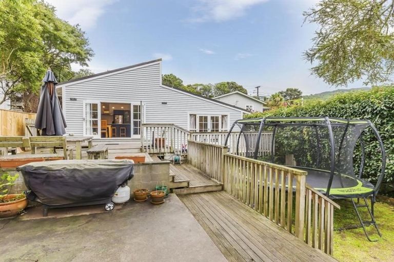 Photo of property in 26 Standen Street, Karori, Wellington, 6012