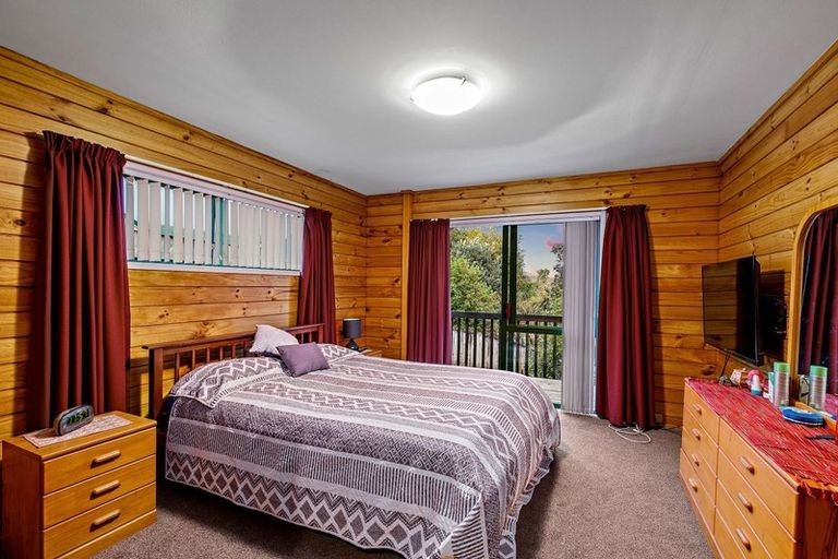 Photo of property in 2/161b Colwill Road, Massey, Auckland, 0614