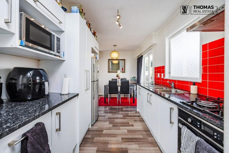 Photo of property in 10 Gainsborough Street, Manurewa, Auckland, 2102