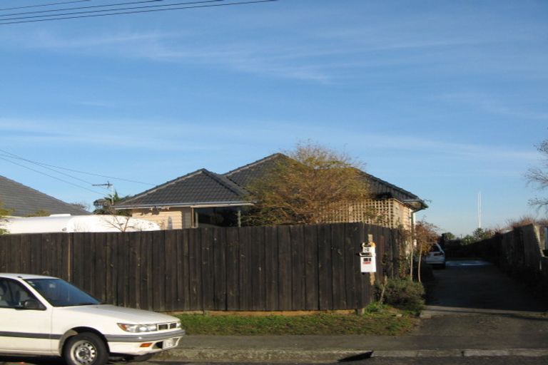Photo of property in 81 Bower Avenue, New Brighton, Christchurch, 8083