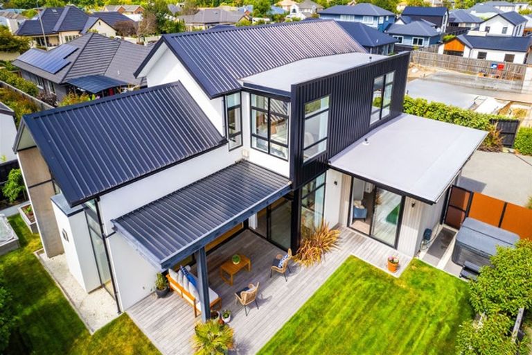 Photo of property in 6 O'rourke Place, Casebrook, Christchurch, 8051