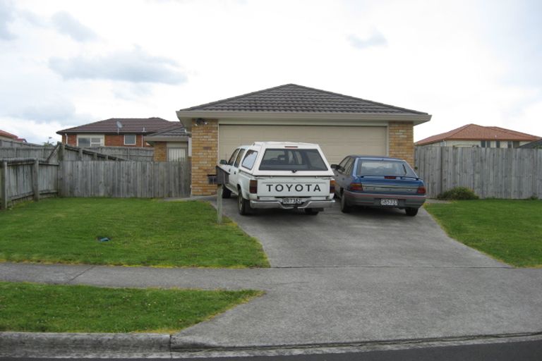 Photo of property in 18 Marblewood Grove, Pukekohe, 2120
