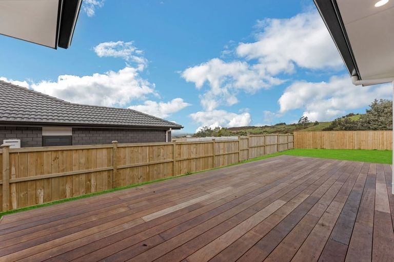 Photo of property in 6 Piedmonte Avenue, Pokeno, 2402