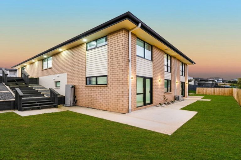 Photo of property in 14 Thomason Crescent, Pokeno, 2402