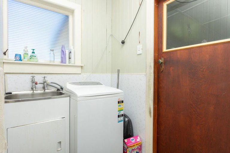 Photo of property in 22 Hunter Street, Dannevirke, 4930