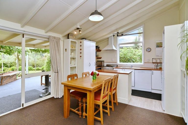 Photo of property in 28 Grierson Avenue, Amberley, 7481