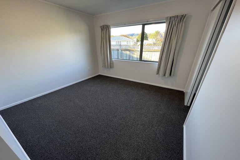 Photo of property in 35 Makarini Street, Paraparaumu, 5032