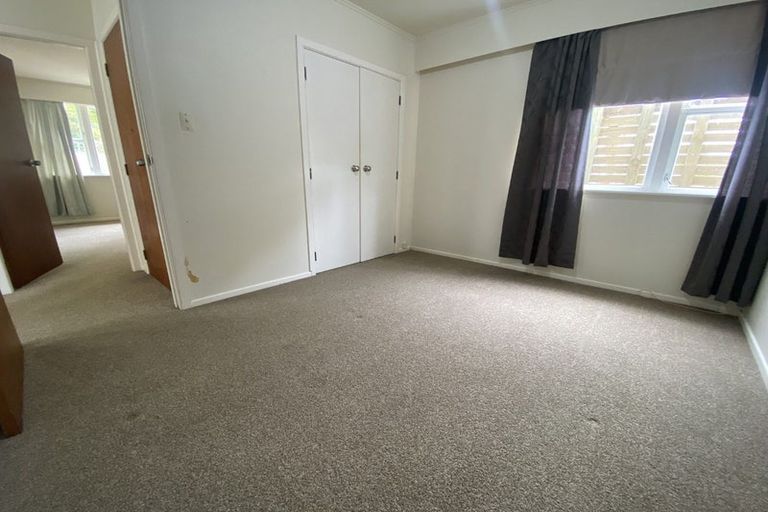 Photo of property in 5 Chaucer Way, Karori, Wellington, 6012