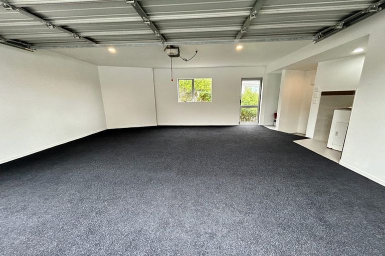 Photo of property in 21a Kia Ora Road, Beach Haven, Auckland, 0626