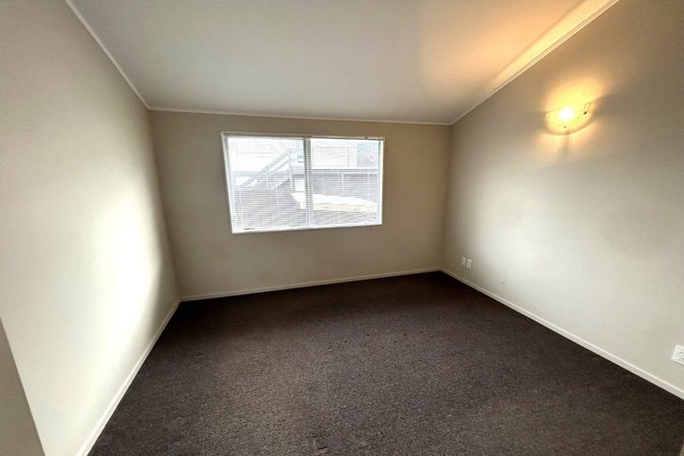 Photo of property in 1/63 Zita Maria Drive, Massey, Auckland, 0614