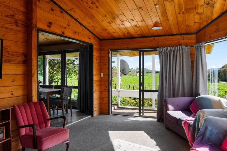 Photo of property in 288 Valley Road, Kaiwaka, 0573