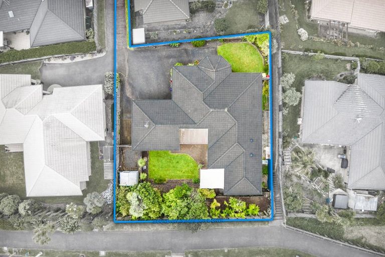 Photo of property in 44 Kath Hopper Drive, Orewa, 0931