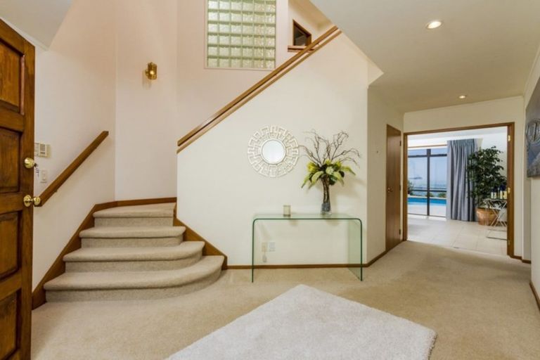 Photo of property in 1 Gilberd Place, Torbay, Auckland, 0630