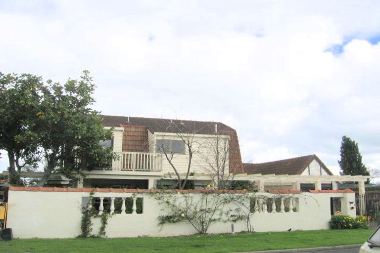 Photo of property in 5a Stratford Place, Otumoetai, Tauranga, 3110