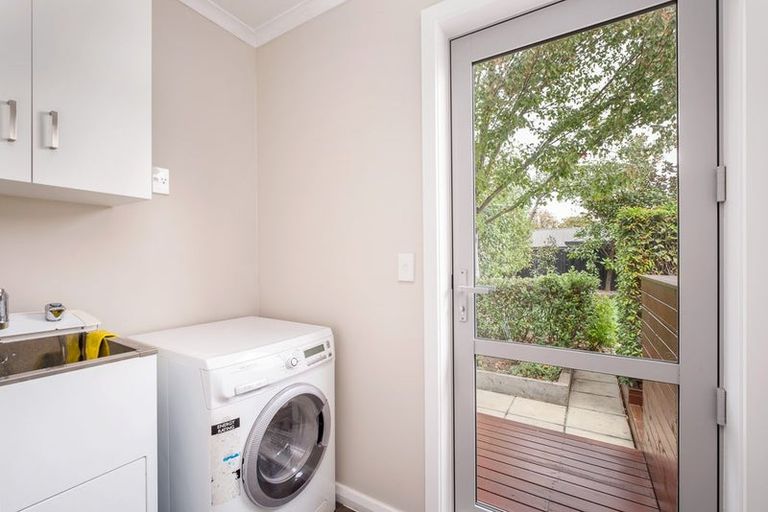 Photo of property in 225 Cranford Street, St Albans, Christchurch, 8014