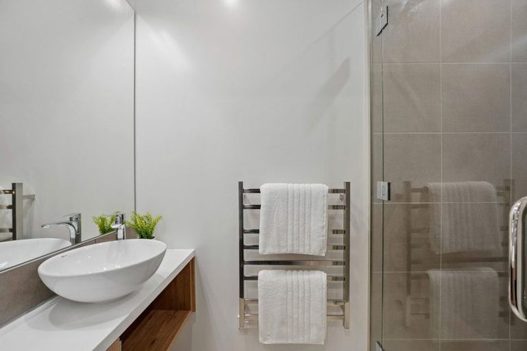 Photo of property in 4 Lindmore Lane, Lower Shotover, Queenstown, 9371