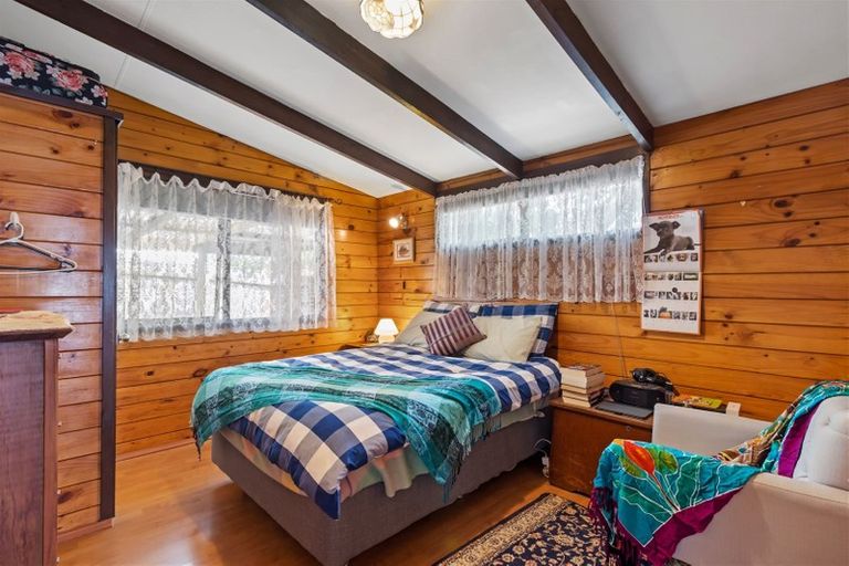 Photo of property in 17a Newington Road, Henderson, Auckland, 0612