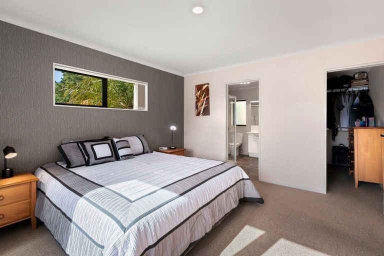 Photo of property in 174c Lund Road, Aongatete, 3178