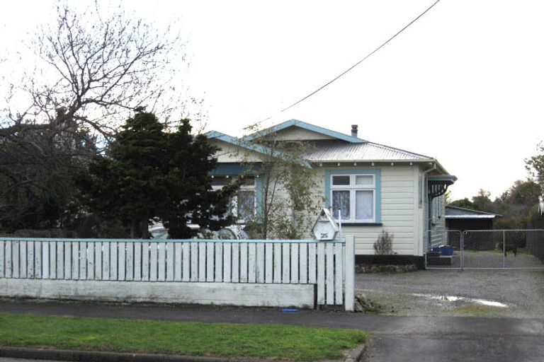 Photo of property in 25 Herbert Street, Masterton, 5810