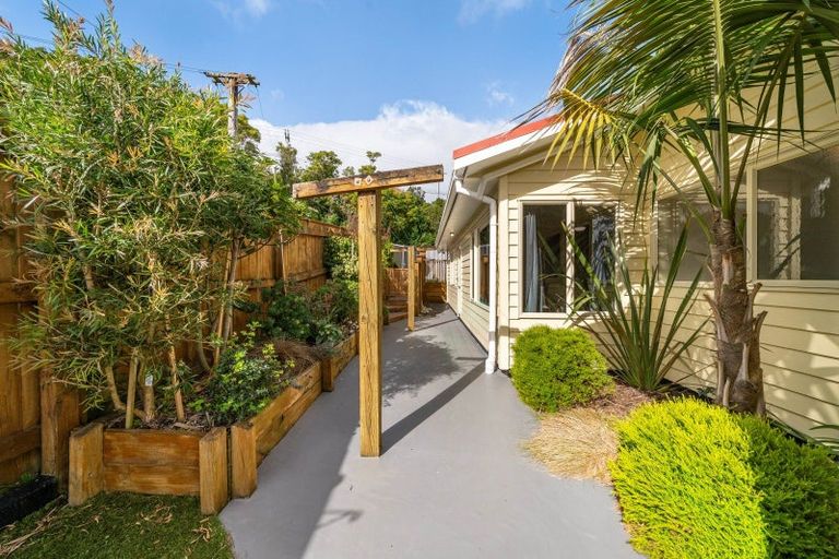 Photo of property in 1163 Fergusson Drive, Clouston Park, Upper Hutt, 5018