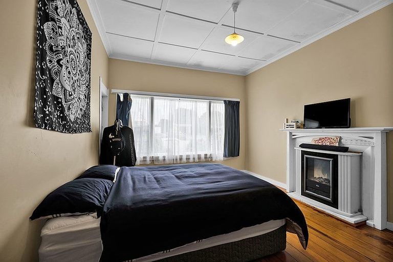 Photo of property in 265 Princes Street, Hawera, 4610