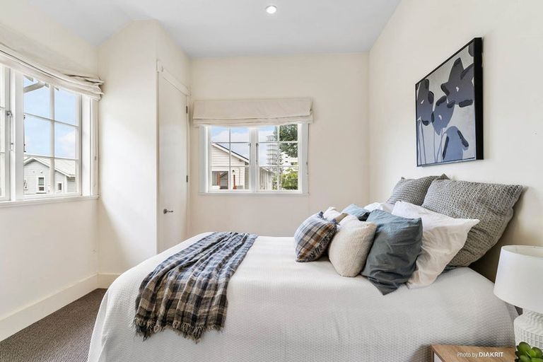 Photo of property in 28 Goring Street, Thorndon, Wellington, 6011