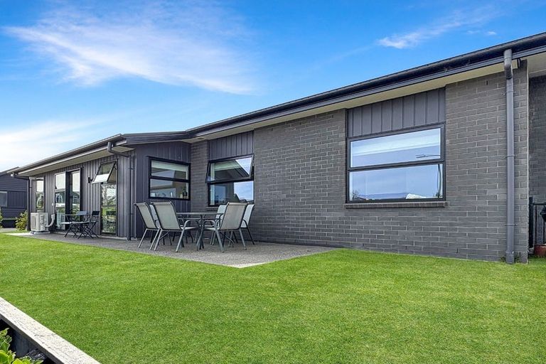 Photo of property in 2 Te Au Lane, Cambridge, 3434