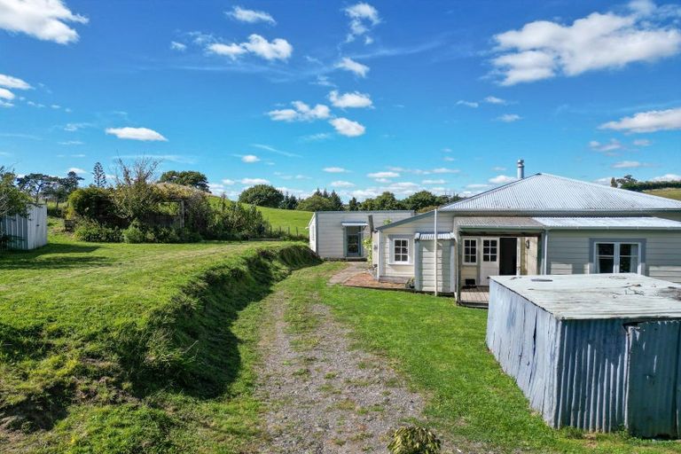 Photo of property in 104 Sandon Road, Feilding, 4702
