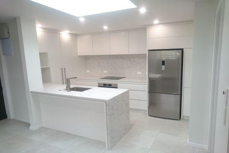 Photo of property in 3a Eltham Road, Blenheim, 7201