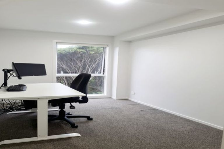 Photo of property in 10 Tai Lane, Whitby, Porirua, 5024