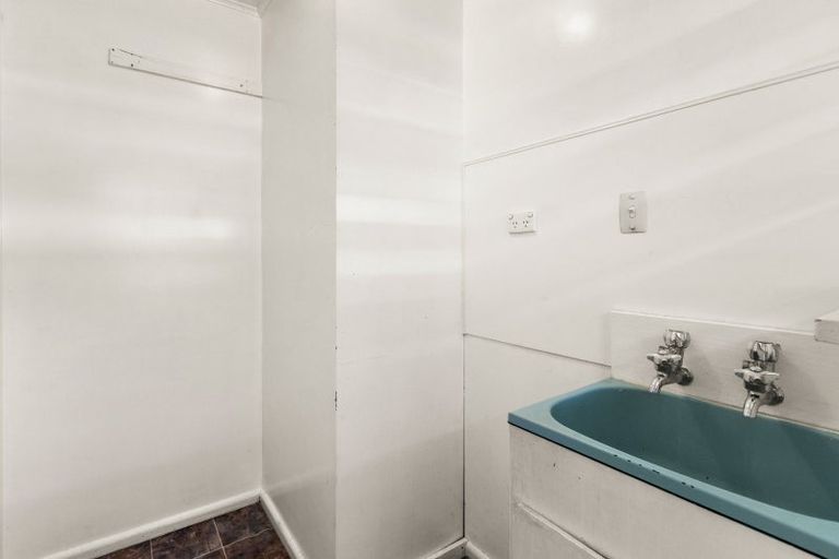 Photo of property in 64 Bill Hercock Street, Pirimai, Napier, 4112