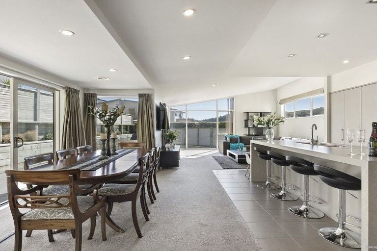 Photo of property in 45 Winsley Terrace, Churton Park, Wellington, 6037