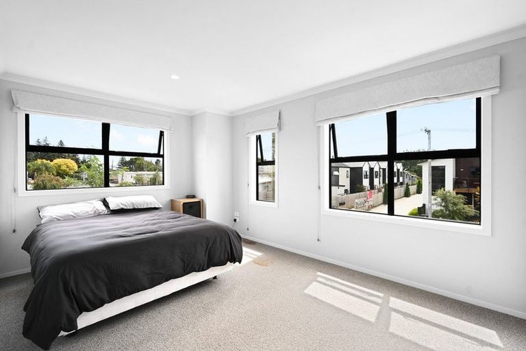 Photo of property in 1/3 Charlemont Street, Whitiora, Hamilton, 3200