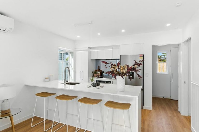 Photo of property in 2/6 Ensors Road, Opawa, Christchurch, 8023