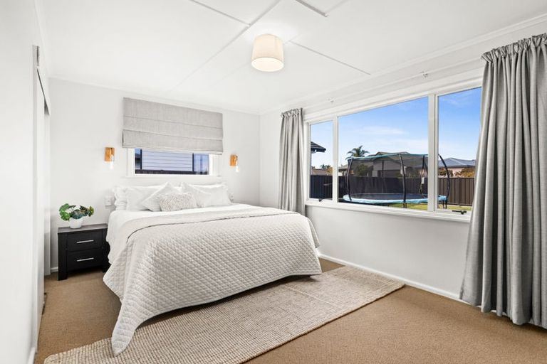 Photo of property in 73 Brookvale Road, Havelock North, 4130