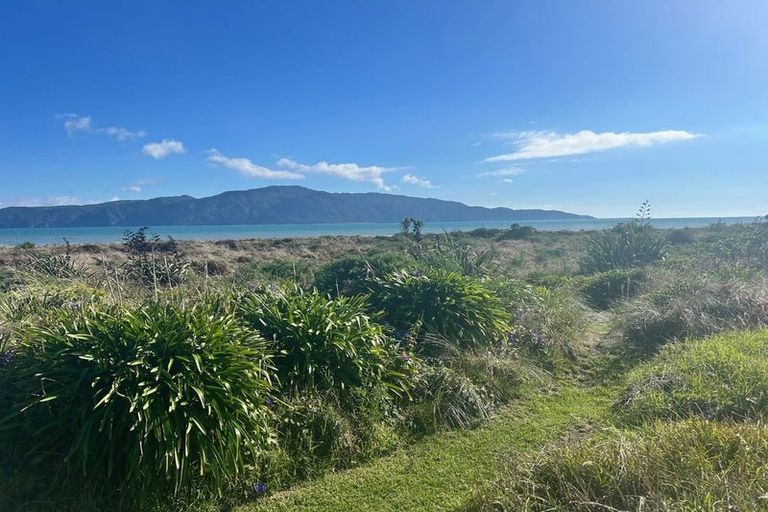 Photo of property in 57 Manly Street, Paraparaumu Beach, Paraparaumu, 5032