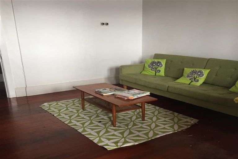 Photo of property in 3/48 Central Avenue, Papatoetoe, Auckland, 2025