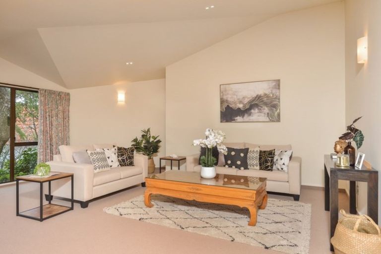 Photo of property in 23 Homewood Avenue, Karori, Wellington, 6012